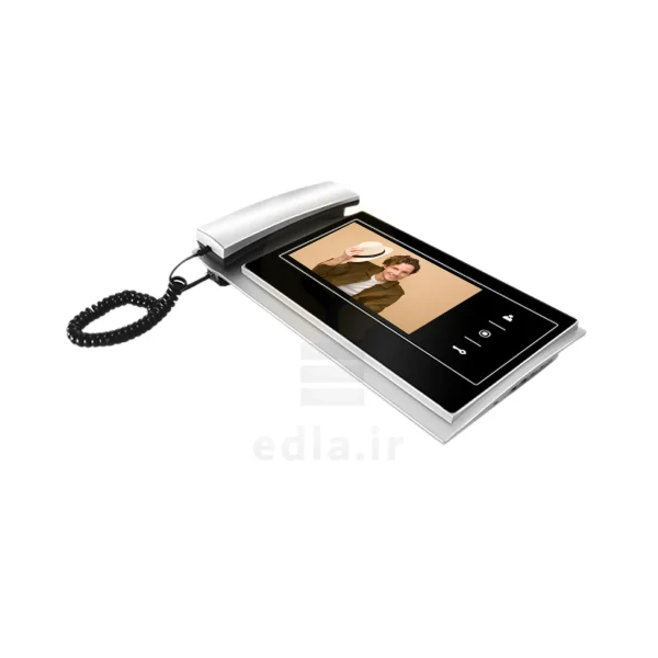 سمت راست مانیتور 727 که پنج کلید برای دسترسی به تنظیمات دستگاه دارد